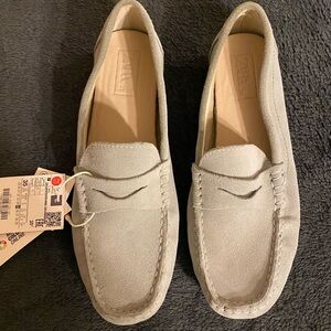 Zara Kids Light Gray Suede Slip-On Loafers